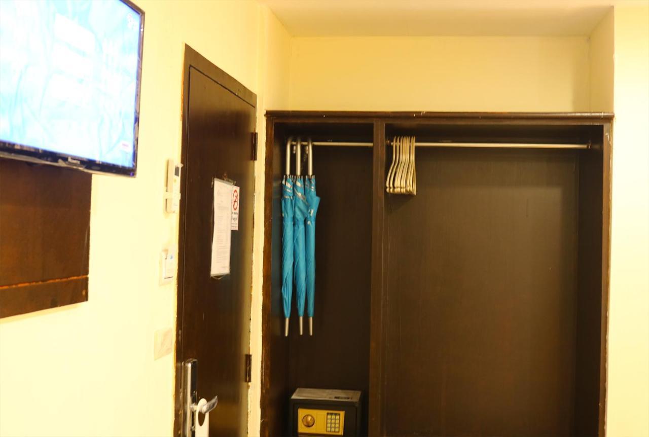 บลู เมาท์ Hotel กรุงเทพมหานคร ภายนอก รูปภาพ