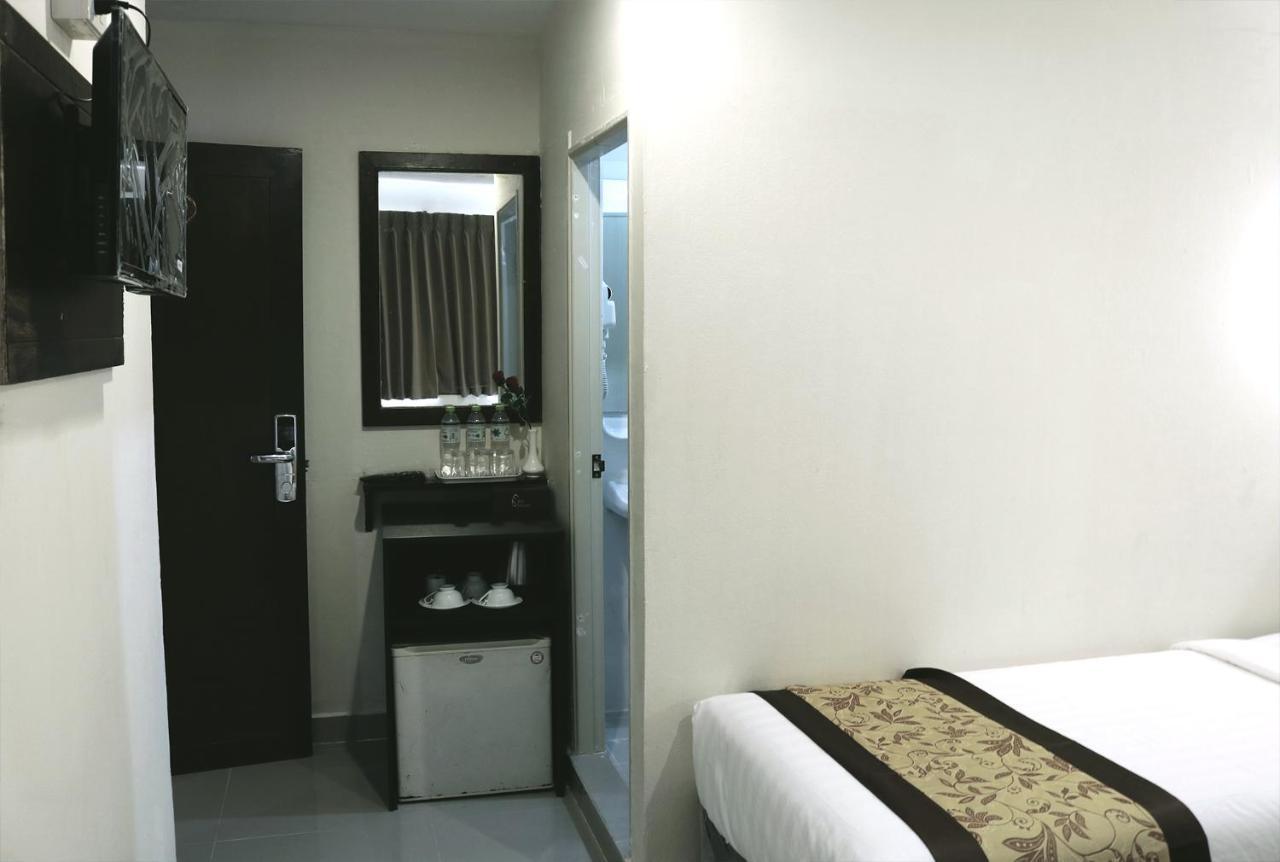 บลู เมาท์ Hotel กรุงเทพมหานคร ภายนอก รูปภาพ
