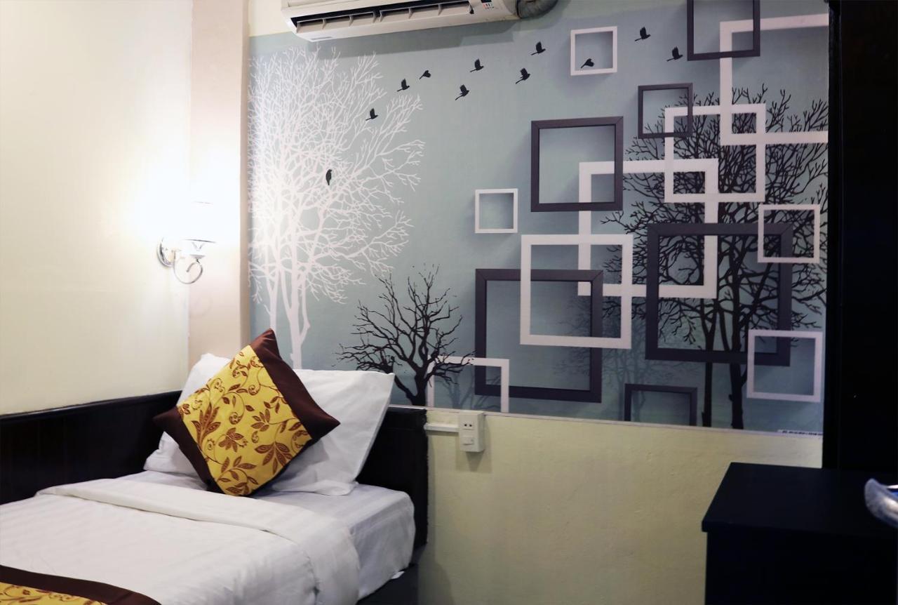 บลู เมาท์ Hotel กรุงเทพมหานคร ภายนอก รูปภาพ